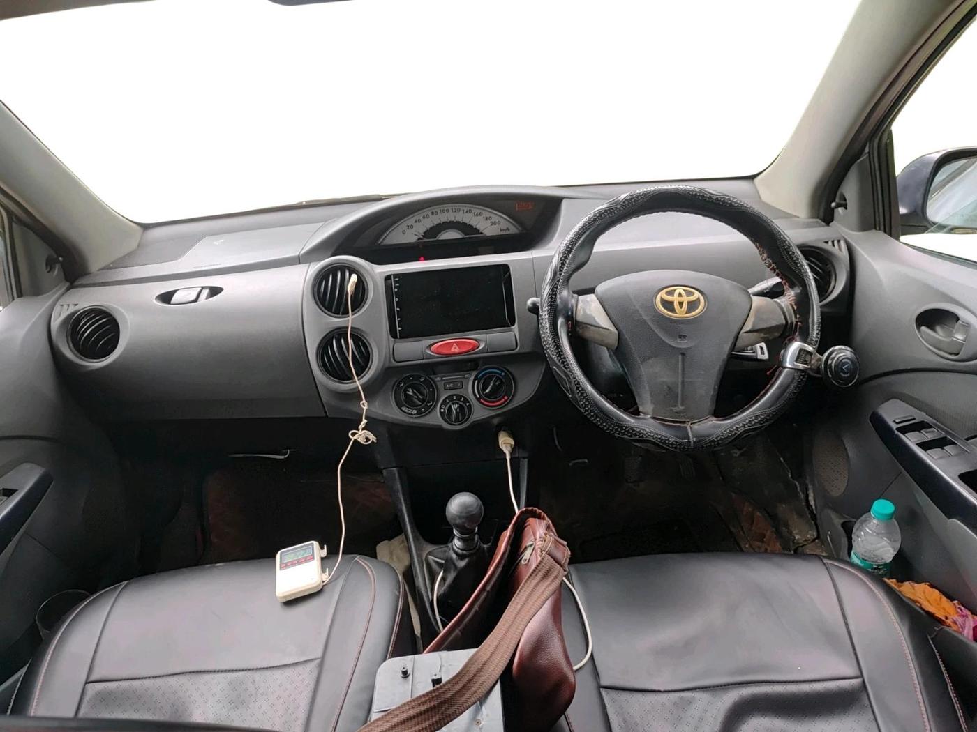 2012 Toyota Etios GD, Diesel, Manual, 2,46,899 km, interior