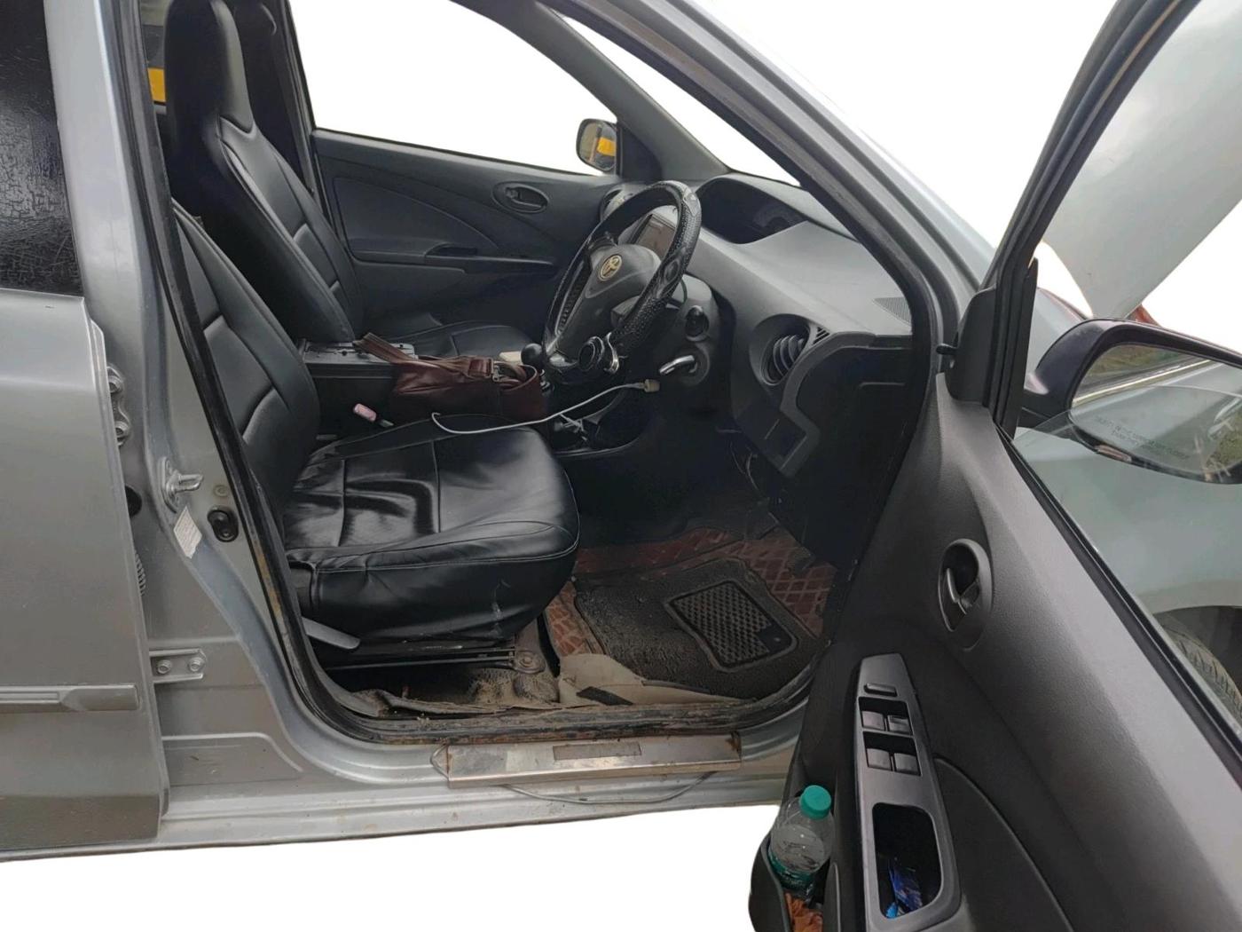 2012 Toyota Etios GD, Diesel, Manual, 2,46,899 km, interior