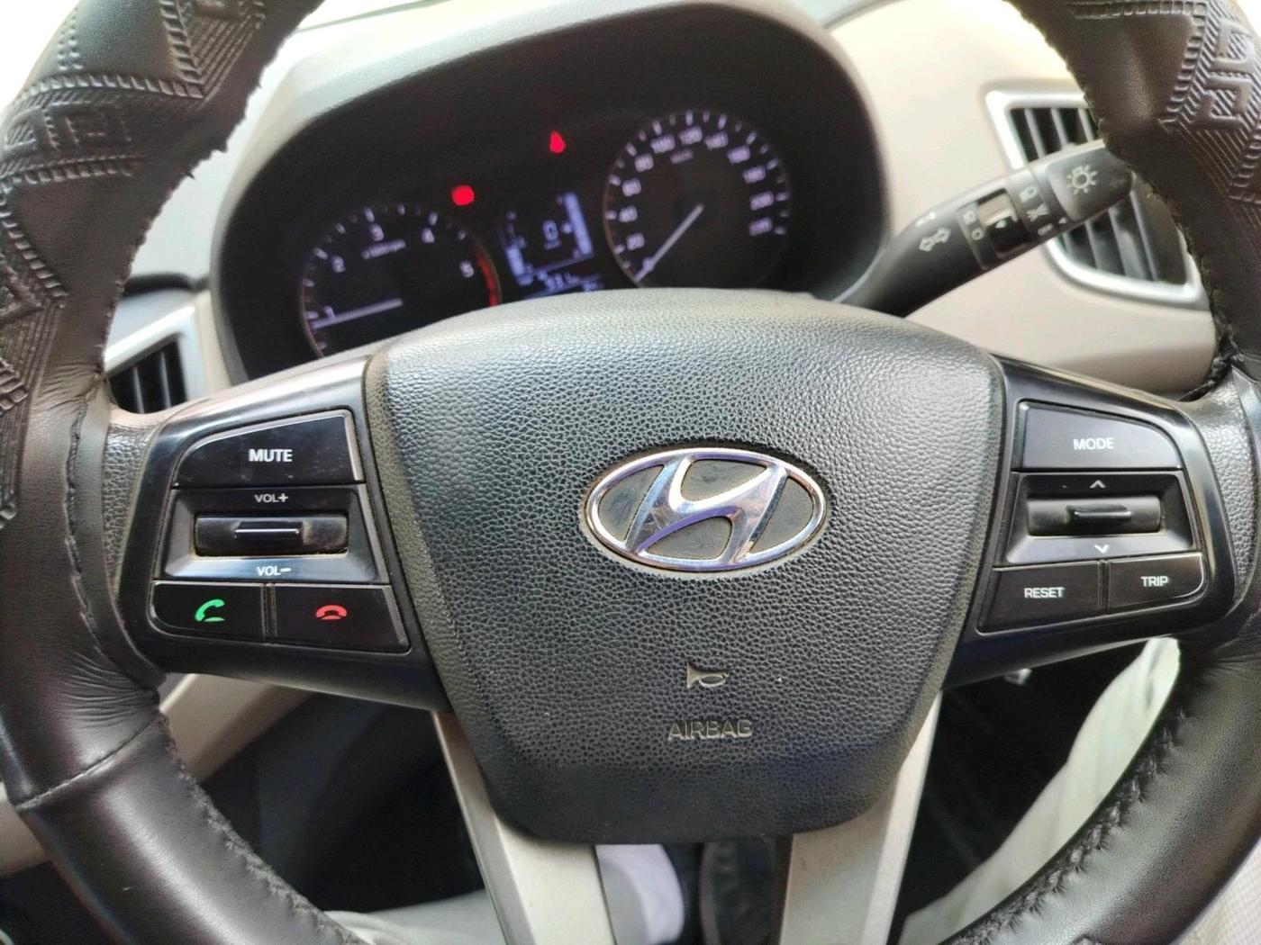2015 Hyundai Creta S PLUS 1.4 DIESEL, Diesel, Manual, 1,32,418 km, interior