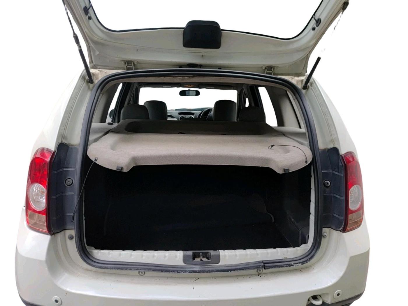 2015 Renault Duster 110 PS RXZ DIESEL, Diesel, Manual, 1,03,504 km, exterior