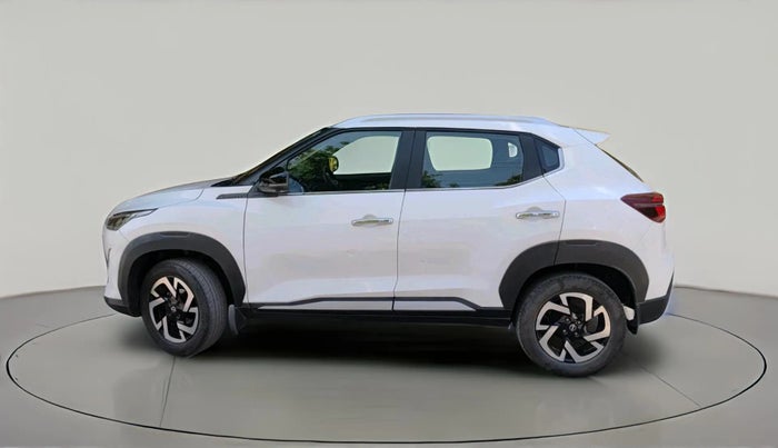 2024 Nissan MAGNITE XV PREMIUM TURBO CVT, Petrol, Automatic, 23,748 km, exterior