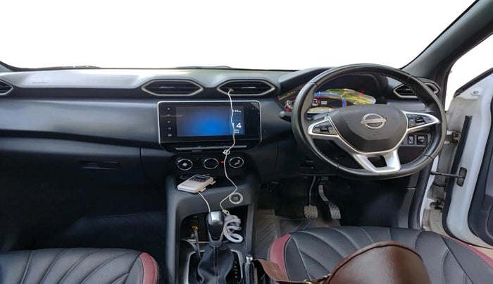 2024 Nissan MAGNITE XV PREMIUM TURBO CVT, Petrol, Automatic, 23,748 km, interior