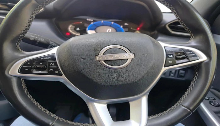 2024 Nissan MAGNITE XV PREMIUM TURBO CVT, Petrol, Automatic, 23,748 km, interior