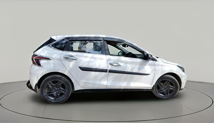 2021 Hyundai NEW I20 SPORTZ 1.2 MT, Petrol, Manual, 20,129 km, exterior