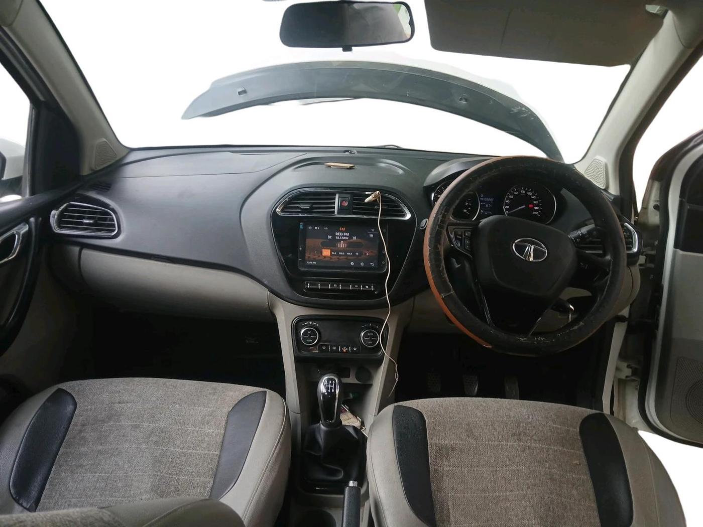 2019 Tata Tiago XZ PLUS PETROL, Petrol, Manual, 1,03,282 km, interior