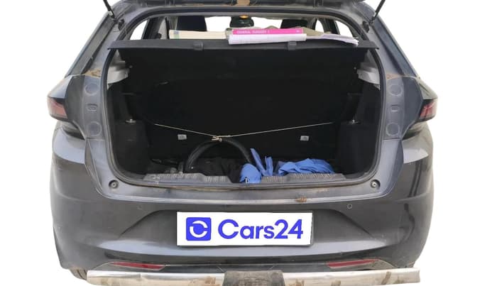 2020 Tata ALTROZ XT PETROL, Petrol, Manual, 75,918 km, exterior