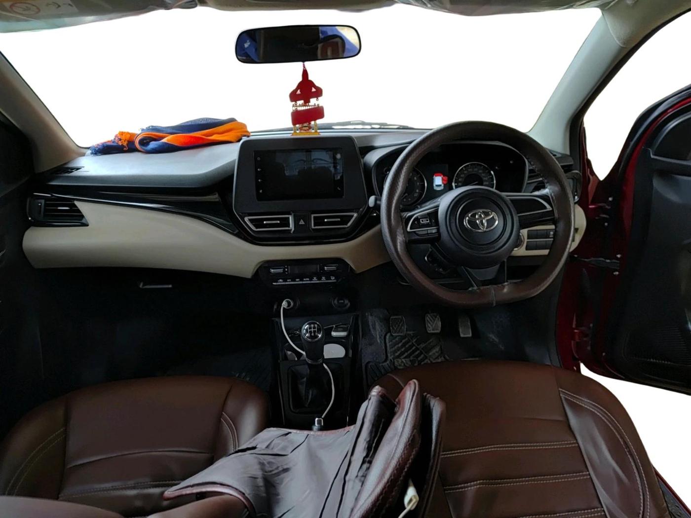 2024 Toyota Glanza G, Petrol, Manual, 15,071 km, interior