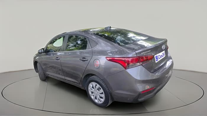 2018 Hyundai Verna 1.4 EX PETROL, Petrol, Manual, 1,08,749 km, exterior