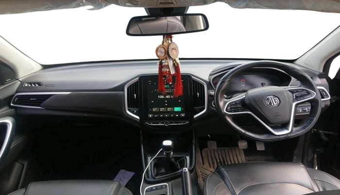 2019 MG HECTOR SHARP 2.0 DIESEL, Diesel, Manual, 1,16,084 km, interior