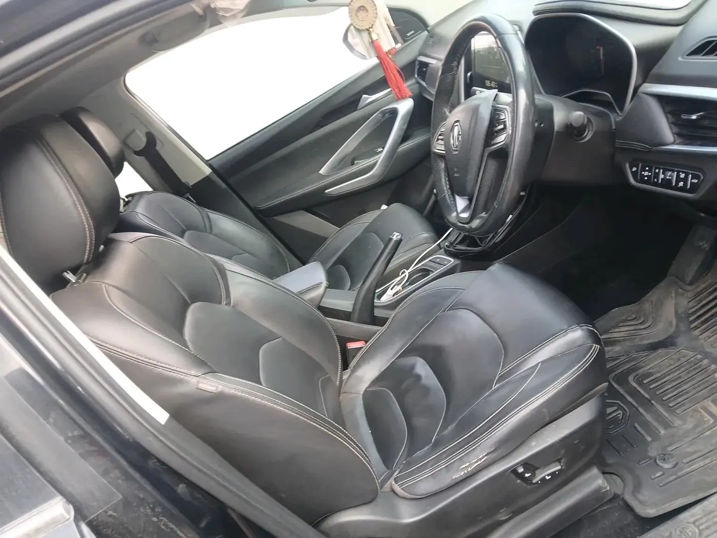 2019 MG HECTOR SHARP 2.0 DIESEL, Diesel, Manual, 1,16,084 km, interior
