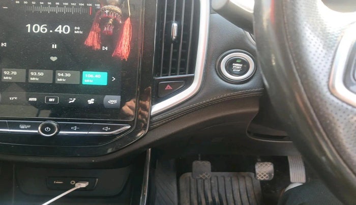 2019 MG HECTOR SHARP 2.0 DIESEL, Diesel, Manual, 1,16,084 km, interior