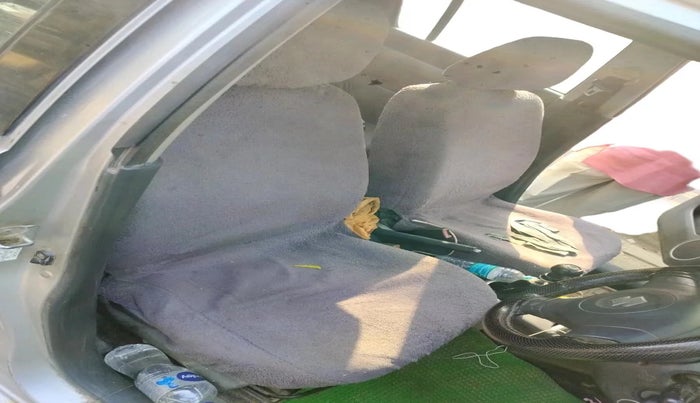 2010 Maruti Swift VDI, Diesel, Manual, 2,15,356 km, interior