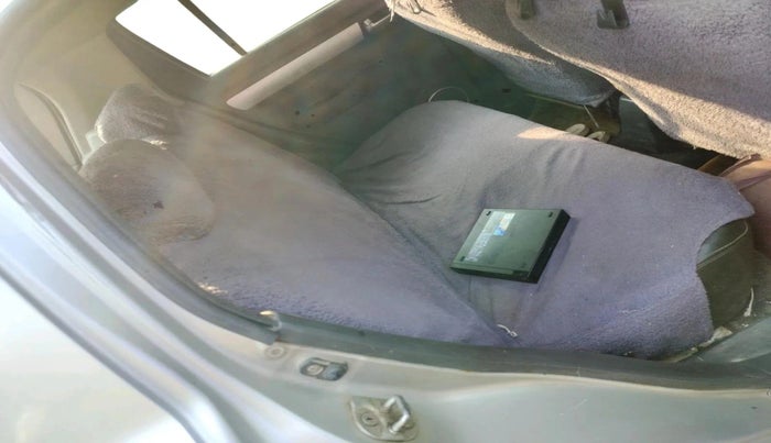 2010 Maruti Swift VDI, Diesel, Manual, 2,15,356 km, interior