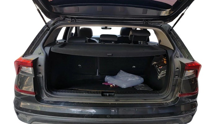 2023 Skoda KUSHAQ STYLE 1.0L TSI MT, Petrol, Manual, 15,039 km, exterior