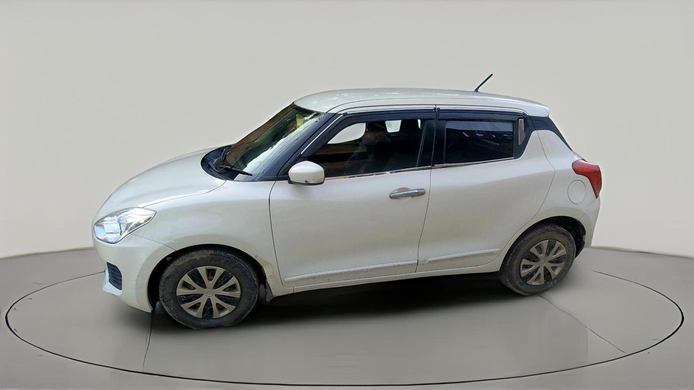 2018 Maruti Swift VXI, CNG, Manual, 87,836 km, exterior