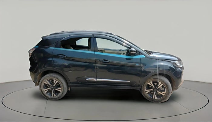 2022 Tata NEXON EV XZ PLUS LUX, Electric, Automatic, 33,557 km, exterior