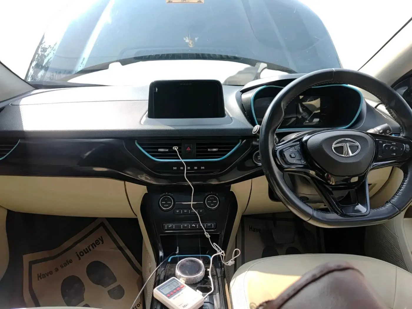 2022 Tata NEXON EV XZ PLUS LUX, Electric, Automatic, 33,557 km, interior