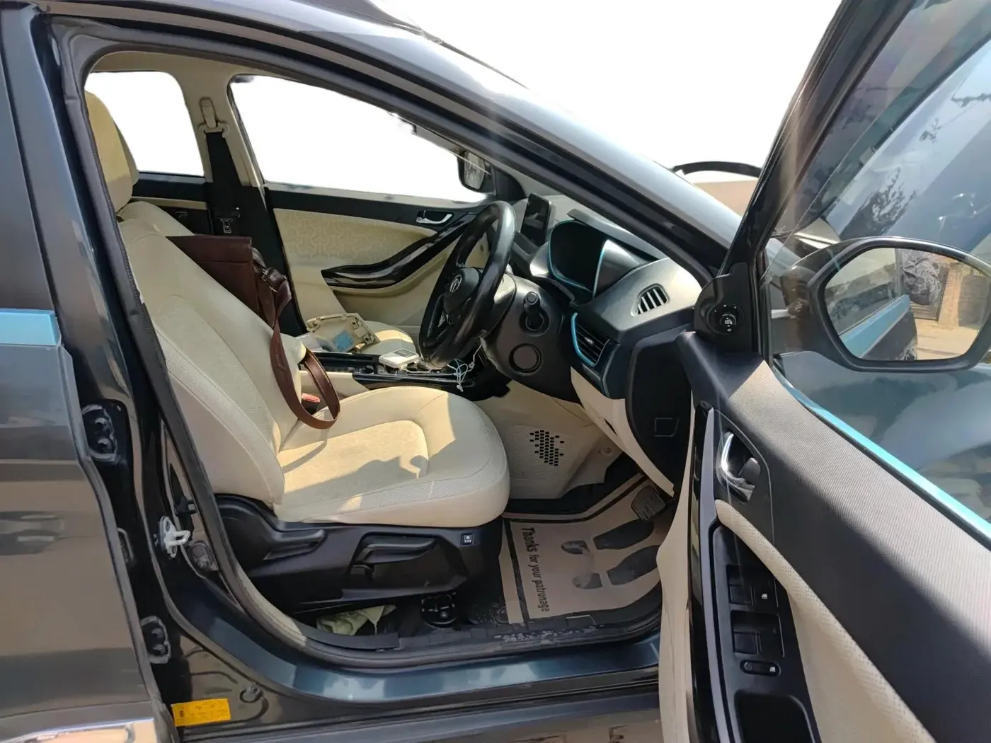 2022 Tata NEXON EV XZ PLUS LUX, Electric, Automatic, 33,557 km, interior