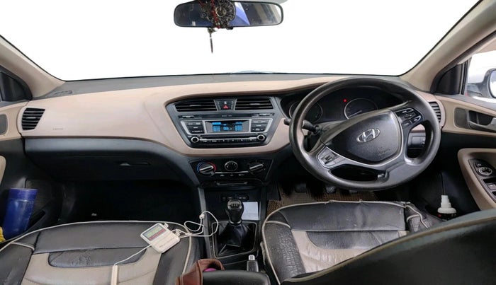 2017 Hyundai Elite i20 SPORTZ 1.2, Petrol, Manual, 2,12,828 km, interior