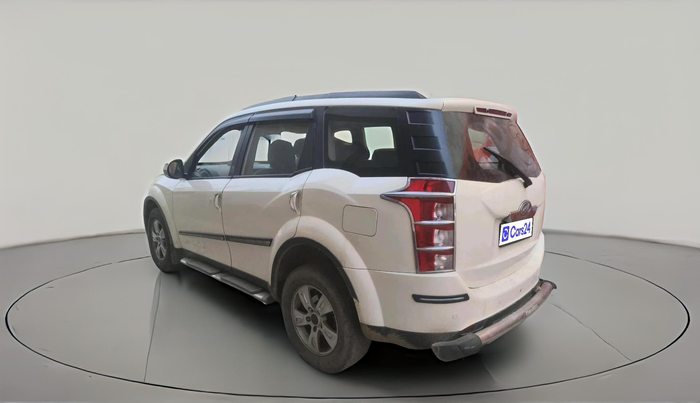 2014 Mahindra XUV500 W8, Diesel, Manual, 1,07,457 km, exterior