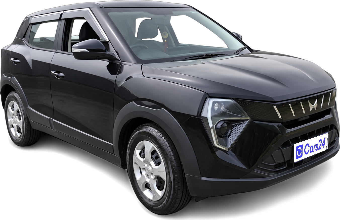 2024 Mahindra XUV 3XO - SUV - Petrol - Manual - ₹8.20 lakh