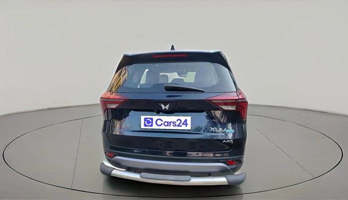 2021 Mahindra XUV700 AX 7 LUXURY P AT 7 STR, Petrol, Automatic, 25,000 km, exterior