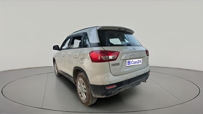 2016 Maruti Vitara Brezza VDI, Diesel, Manual, 1,56,961 km, exterior