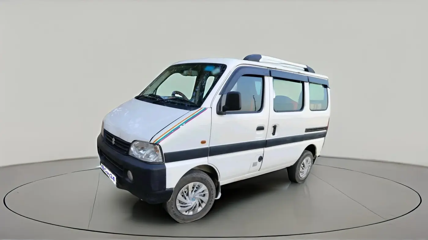 2024 Maruti Eeco 5 Str Ac CNG (O) , CNG, Manual, 31,998 km, exterior