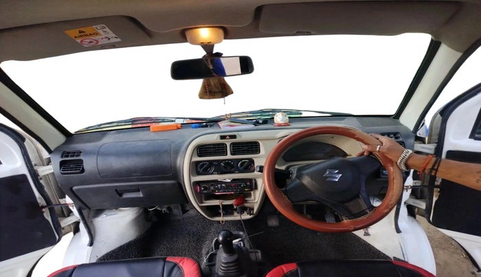 2024 Maruti Eeco 5 Str Ac CNG (O) , CNG, Manual, 31,998 km, interior