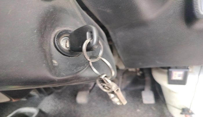 2024 Maruti Eeco 5 Str Ac CNG (O) , CNG, Manual, 31,998 km, interior