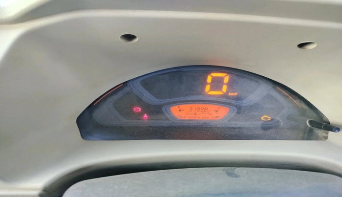 2024 Maruti Eeco 5 Str Ac CNG (O) , CNG, Manual, 31,998 km, interior