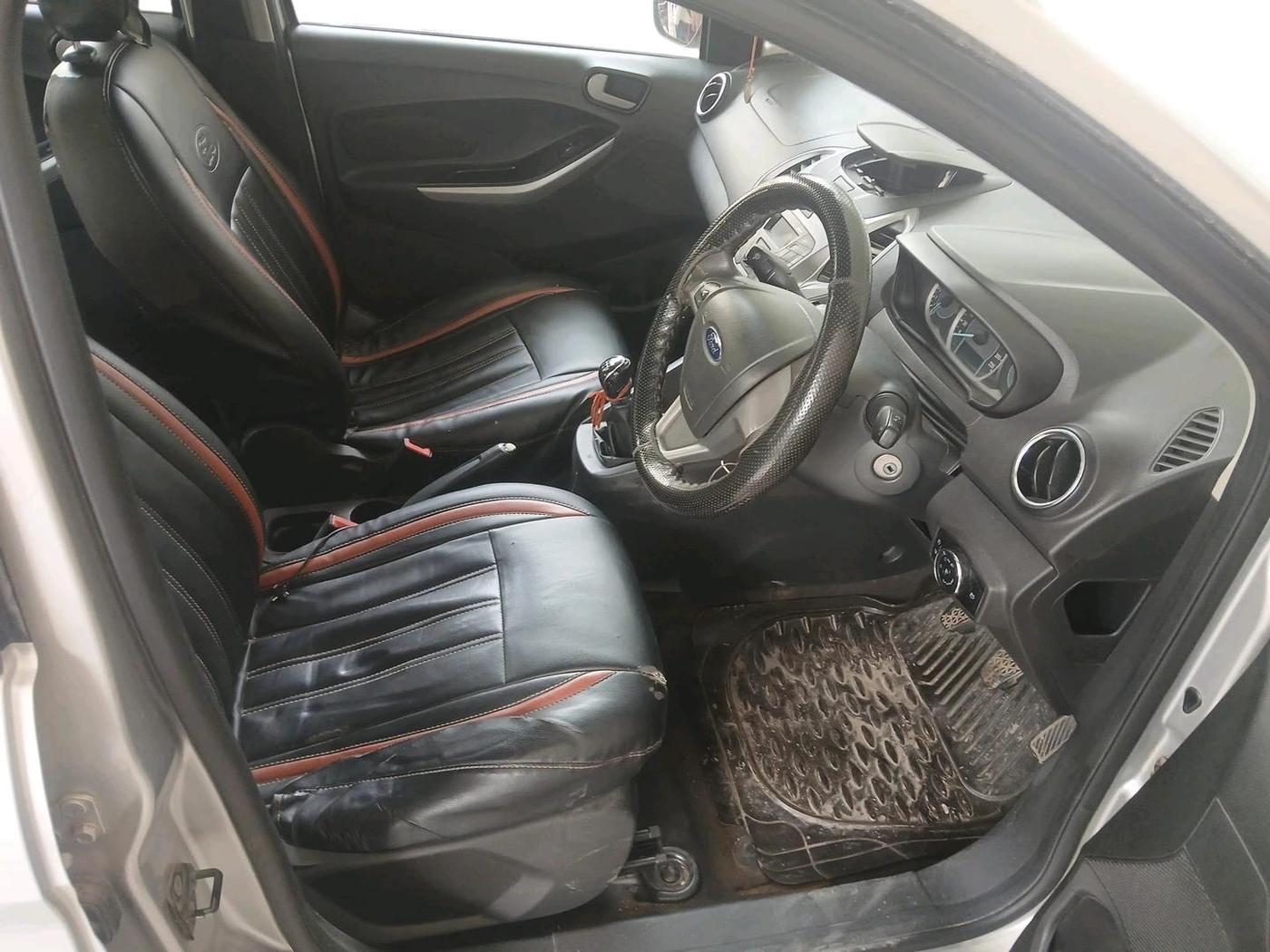 2015 Ford New Figo TREND 1.2 PETROL, Petrol, Manual, 52,498 km, interior