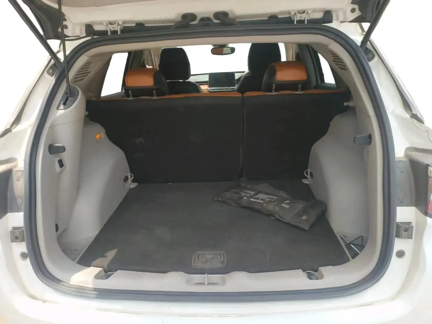 2022 Jeep Compass LIMITED (O) 2.0 DIESEL, Diesel, Manual, 1,17,941 km, exterior