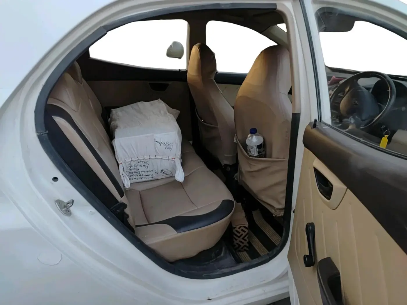 2013 Hyundai Eon D-LITE+, Petrol, Manual, 72,271 km, interior
