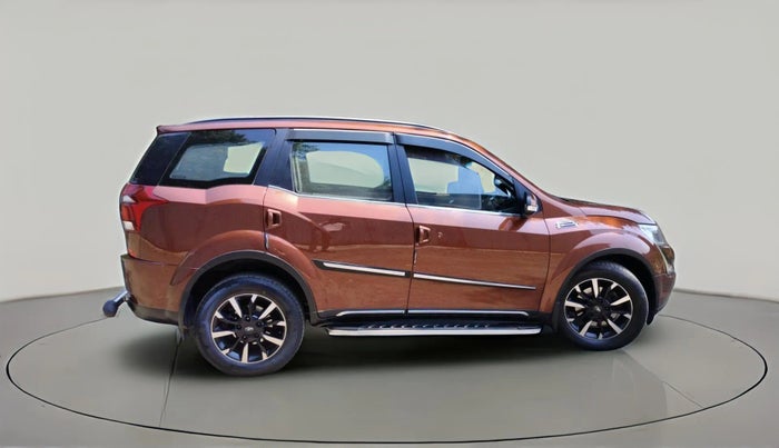 2018 Mahindra XUV500 W11 AT, Diesel, Automatic, 58,391 km, exterior