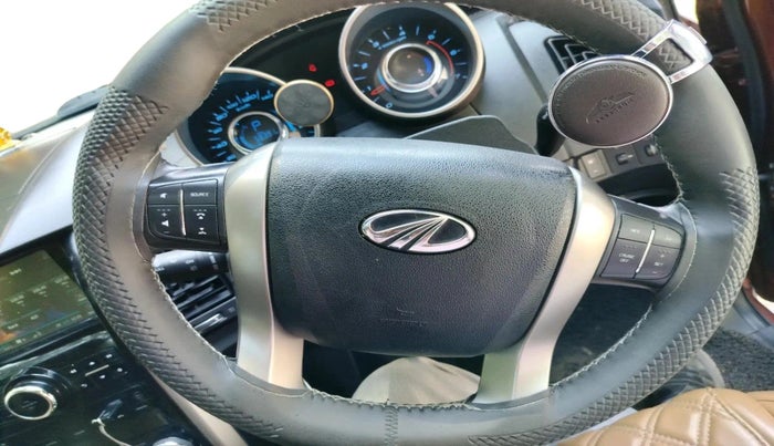 2018 Mahindra XUV500 W11 AT, Diesel, Automatic, 58,391 km, interior