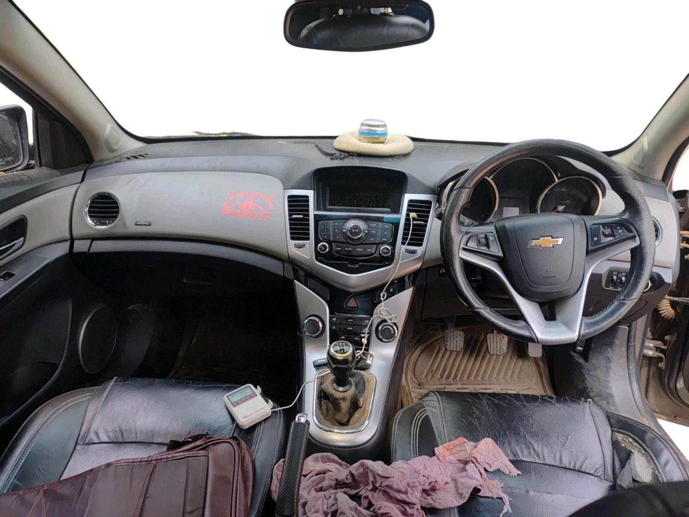 2011 Chevrolet Cruze LTZ, Diesel, Manual, 55,000 km, interior