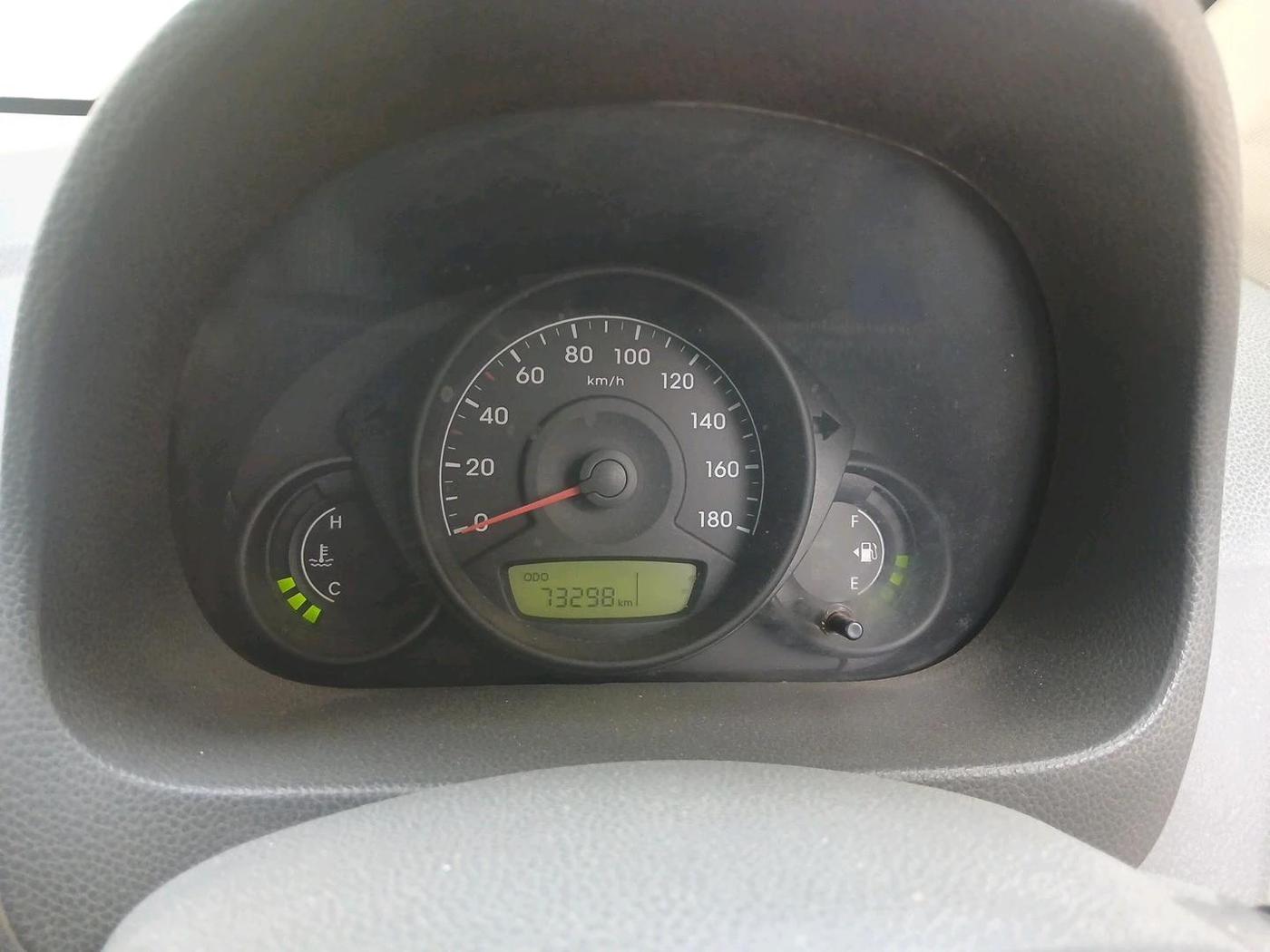 2012 Hyundai Eon ERA, Petrol, Manual, 73,298 km, interior
