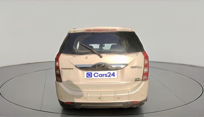 2018 Mahindra XUV500 W6 AT 1.99, Diesel, Automatic, 1,10,899 km, exterior