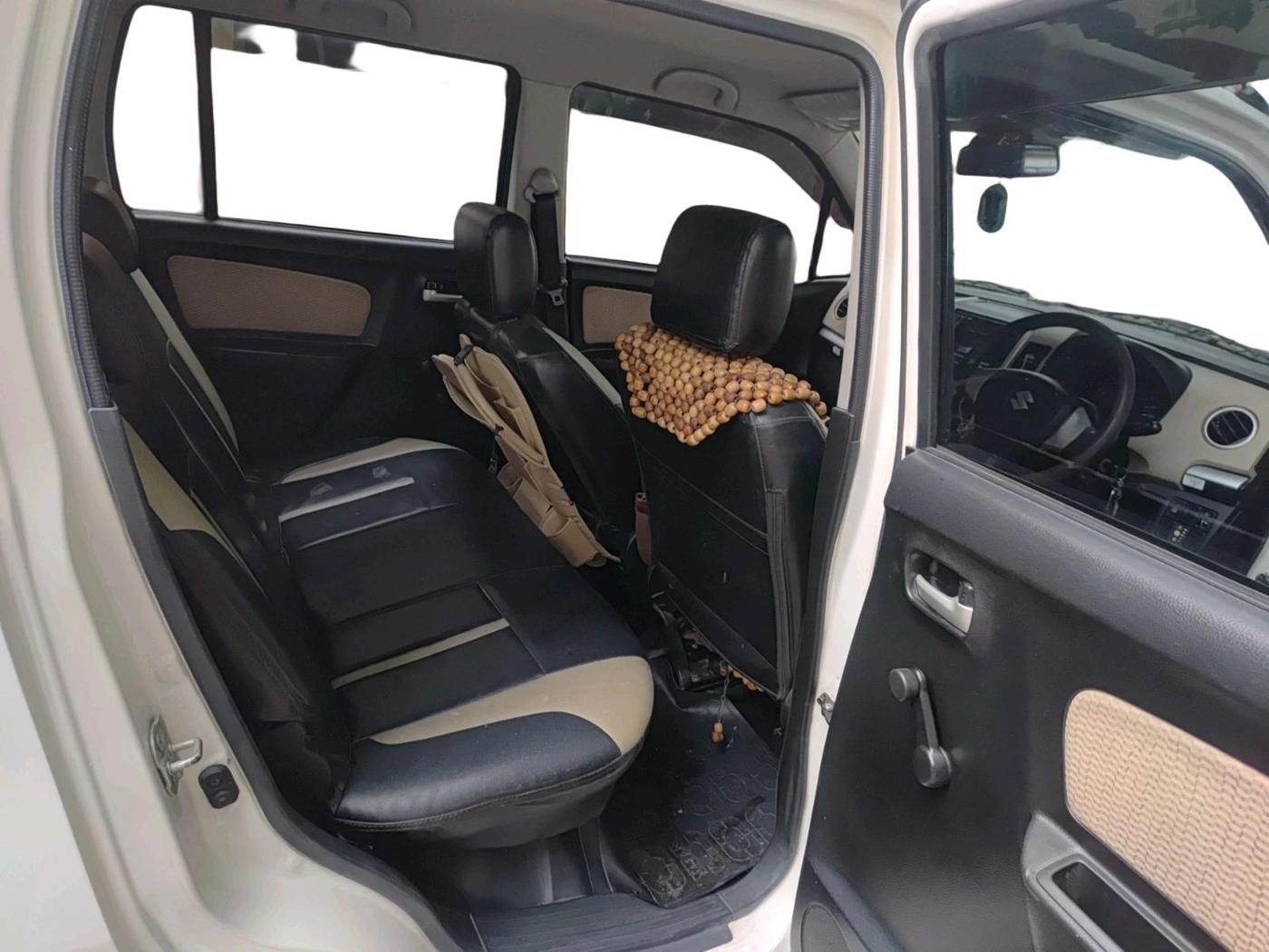 2018 Maruti Wagon R 1.0 LXI CNG, CNG, Manual, 72,176 km, interior