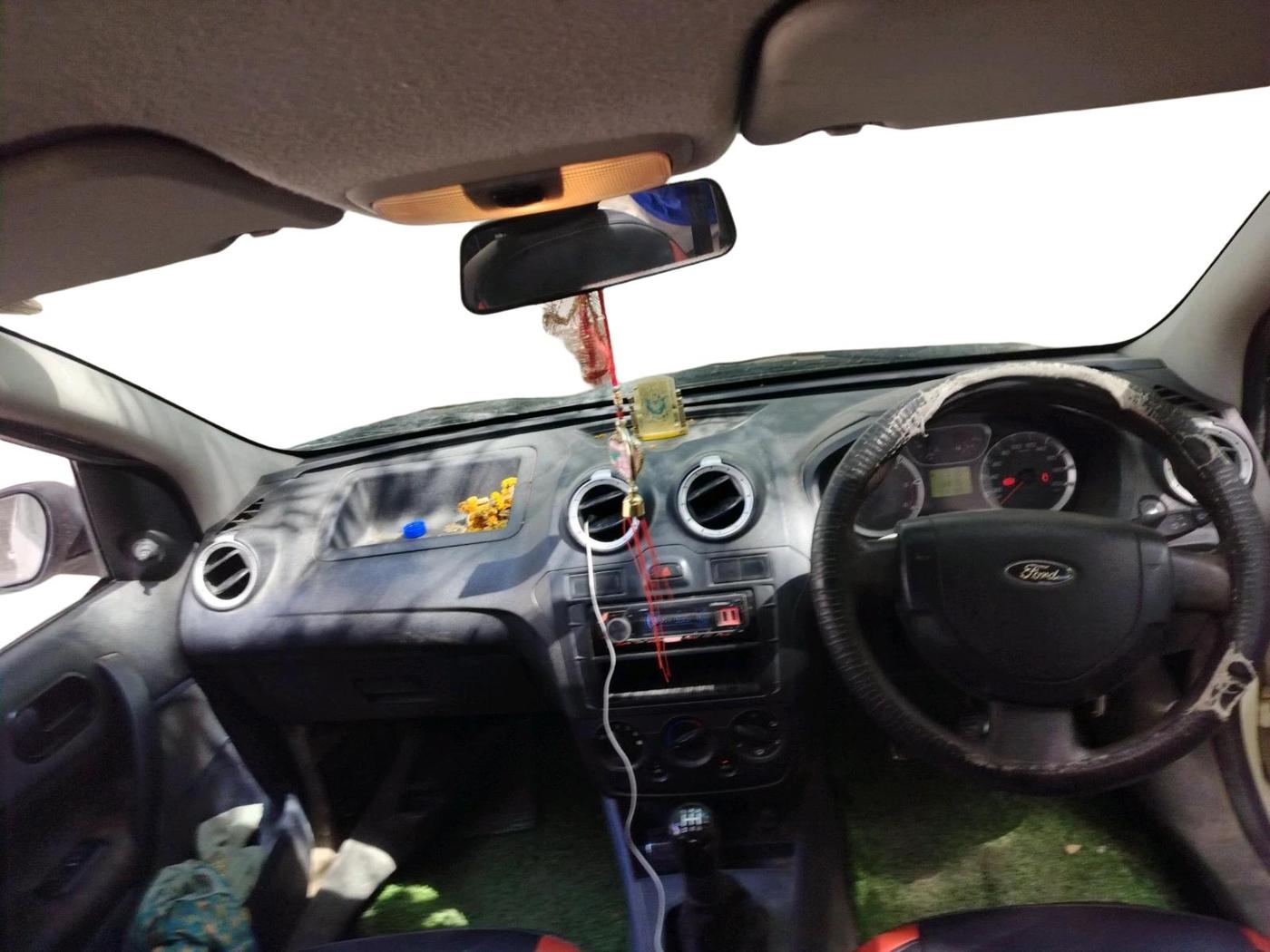 2013 Ford Classic LXI 1.4 DIESEL, Diesel, Manual, 1,16,195 km, interior