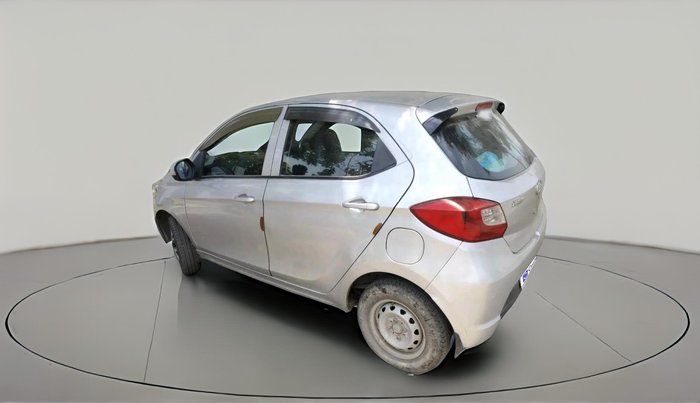 2017 Tata Tiago XT PETROL, Petrol, Manual, 71,489 km, exterior