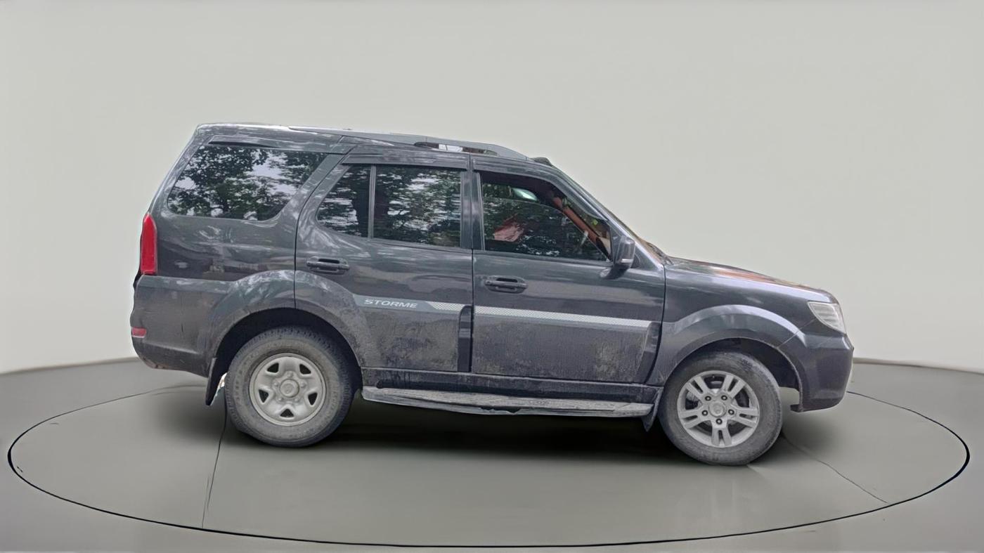 2018 Tata Safari Storme 2.2 VX 4X2, Diesel, Manual, 1,02,553 km, exterior