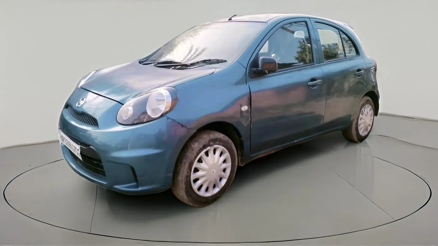 2017 Nissan Micra Active XV SAFETY PACK, CNG, Manual, 39,928 km, exterior