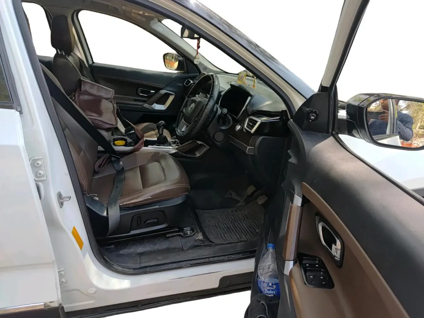 2020 Tata Harrier XZ PLUS 2.0L DUAL TONE, Diesel, Manual, 1,22,416 km, interior