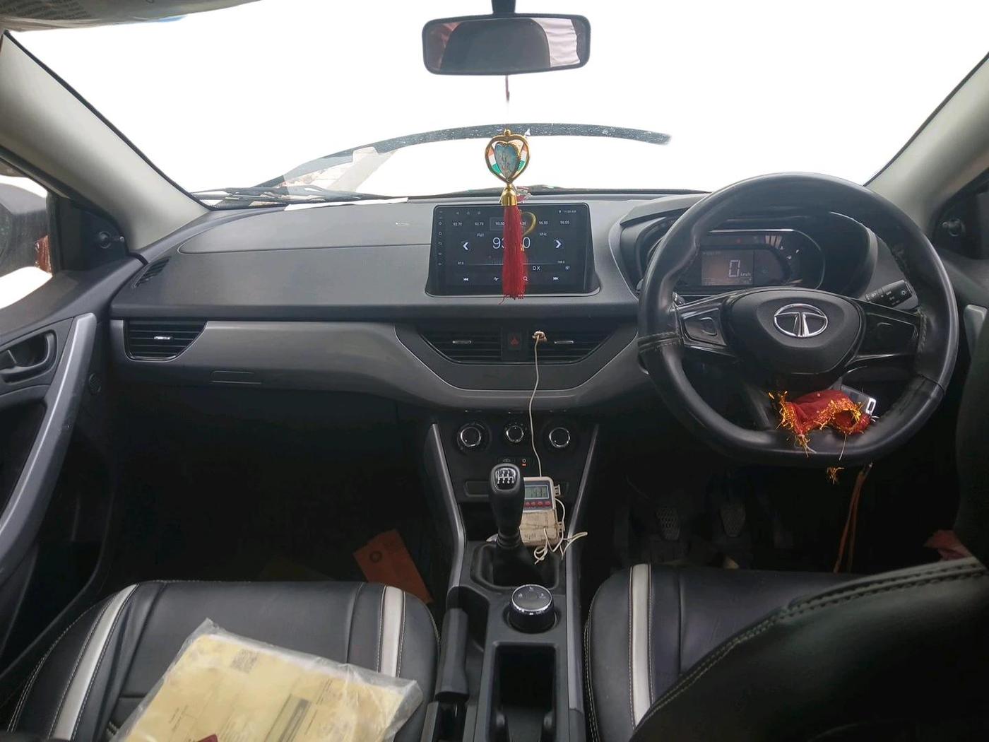 2021 Tata NEXON XE PETROL, Petrol, Manual, 31,294 km, interior