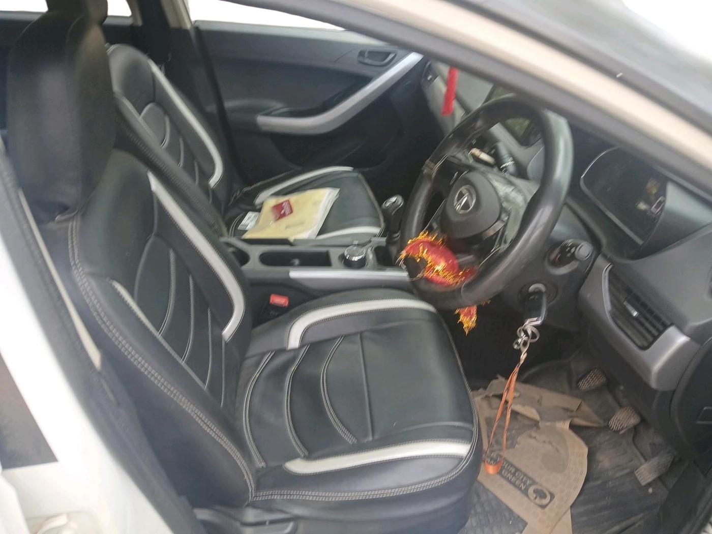 2021 Tata NEXON XE PETROL, Petrol, Manual, 31,294 km, interior