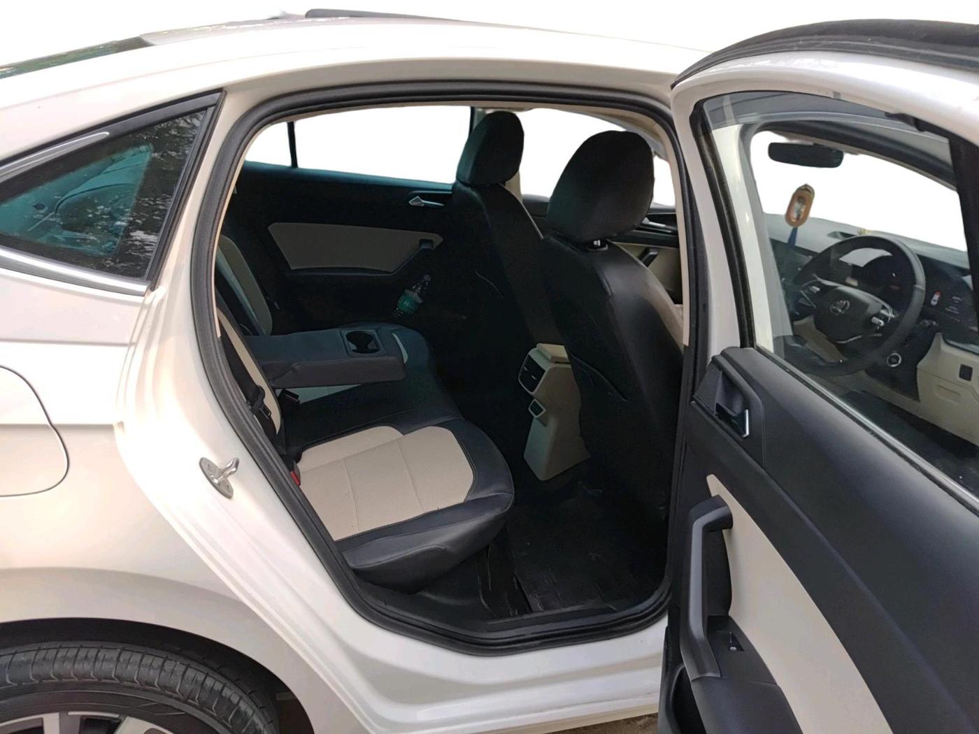 2022 Skoda SLAVIA STYLE 1.5L TSI MT, Petrol, Manual, 65,939 km, interior