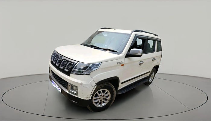 2019 Mahindra TUV300 T8, Diesel, Manual, 42,148 km, exterior