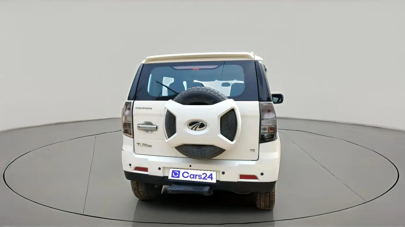 2019 Mahindra TUV300 T8, Diesel, Manual, 42,148 km, exterior